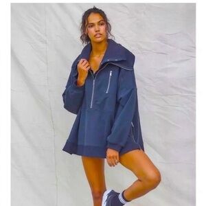 FREE PEOPLE Movement Venture Pullover Heavy Sweatshirt; blue; size Large